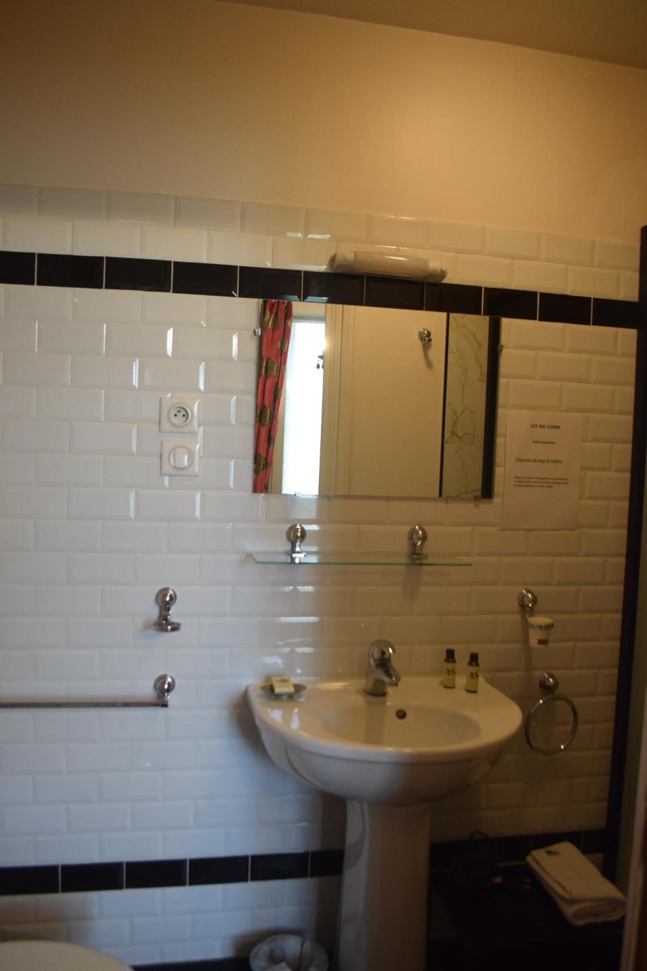 Lit En Loire Bed & Breakfast Saint Cyr sur Loire Bagian luar foto