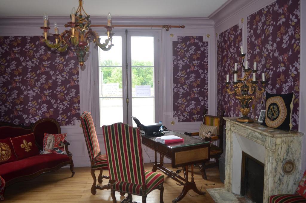 Lit En Loire Bed & Breakfast Saint Cyr sur Loire Bagian luar foto