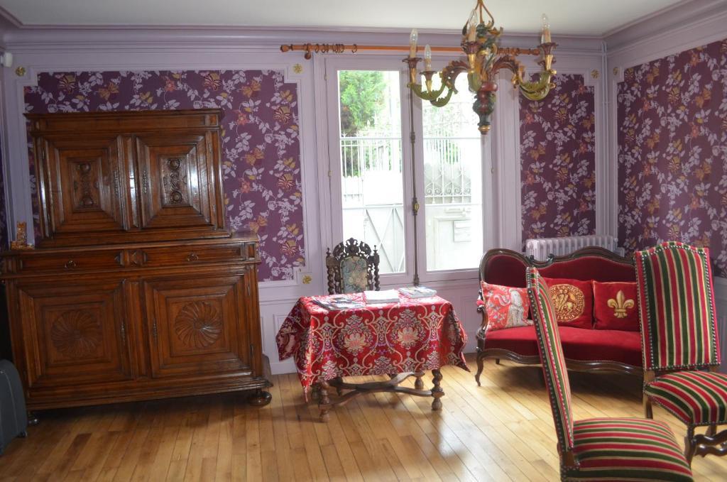 Lit En Loire Bed & Breakfast Saint Cyr sur Loire Bagian luar foto